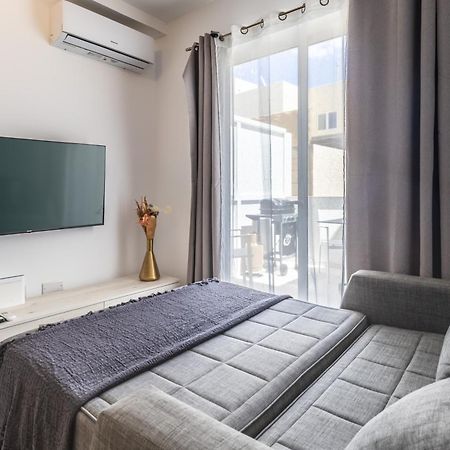 Kunsu'S Apartment 5 Min Walk From St Julians San Ġwann 外观 照片